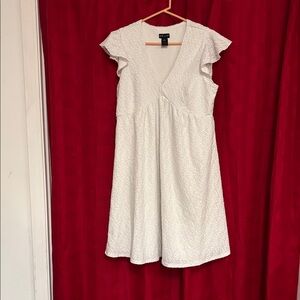 White Eyelet junior -14 -Dress
